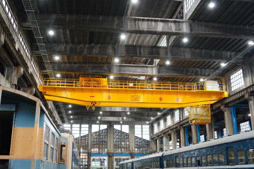 SGPパイプ加工による手すり・安全柵の製作 | パイプ切断・穴あけ 3次元レーザー加工センター.com