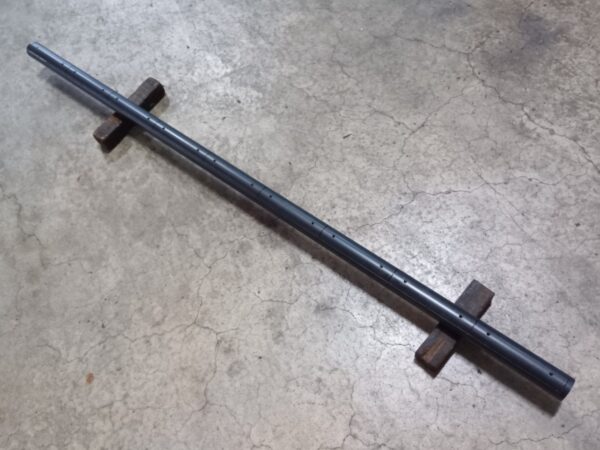 丸パイプからの半割プレートの切り出し | パイプ切断・穴あけ 3次元レーザー加工センター.com